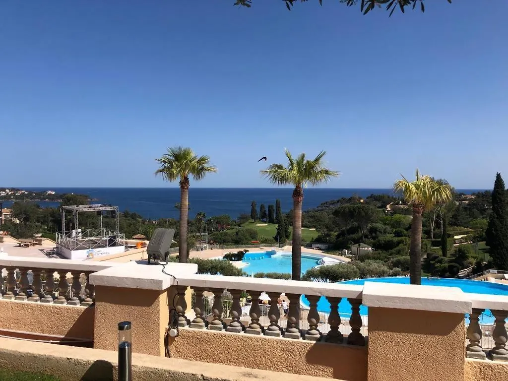 Cap Esterel, 2 Pieces, Jardin, Vue Mer Et Piscine Saint-Raphaël 法国